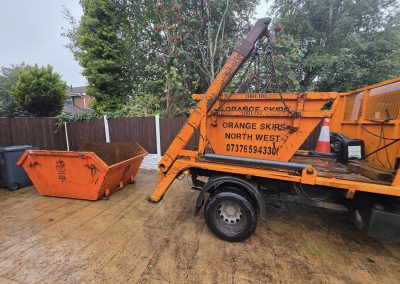 Midi Skip Whitefield